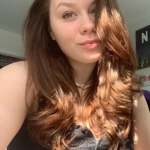 meet the posher! Angie Fasano✨